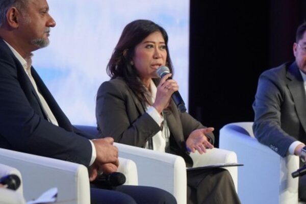 Meutya Hafid: Masa Depan AI Milik Umat Manusia, Bukan Segelintir Negara Meutya Hafid: Masa Depan AI Milik Umat Manusia, Bukan Segelintir Negara