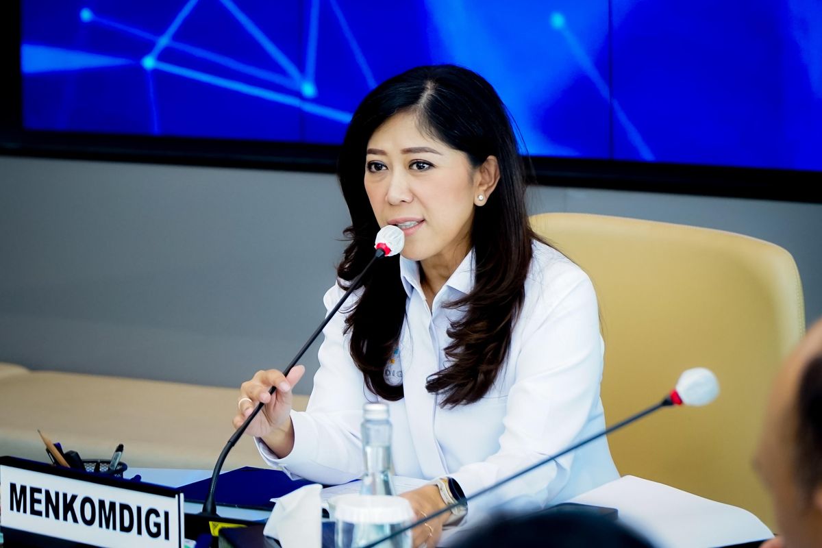 Menteri Komdigi Sebut 2.333 Desa Belum Terhubung Internet